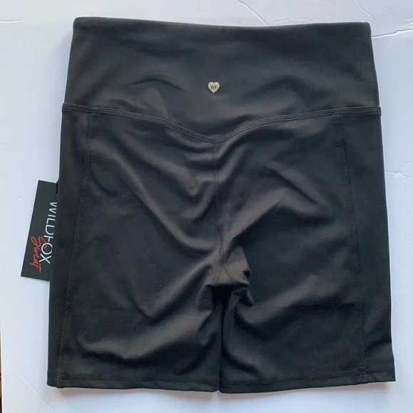 WILDFOX  black/natural wild leopard biker shorts - Picture 9 of 15